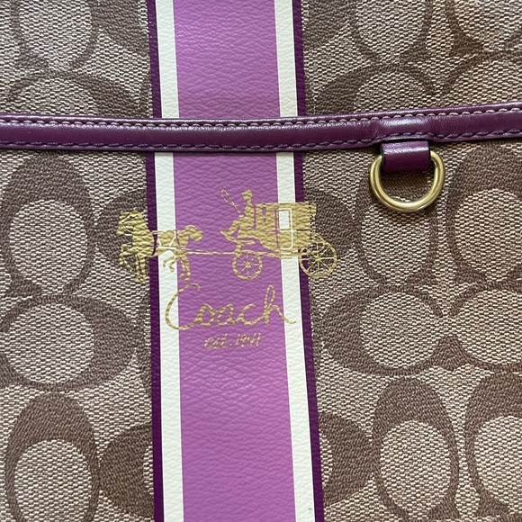 Coach monogram crossbody - Picture 2 of 5